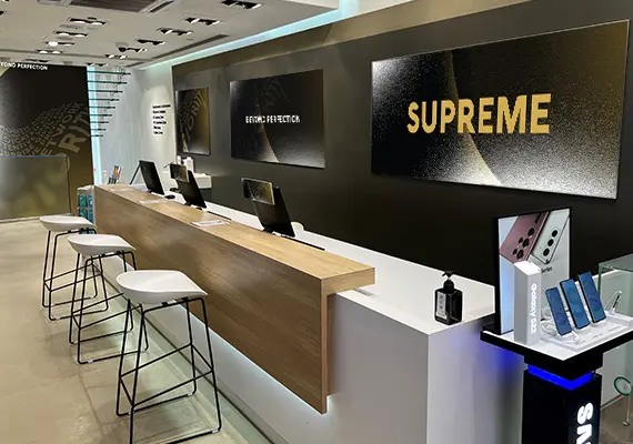 Superior Service at SUPREME Shop