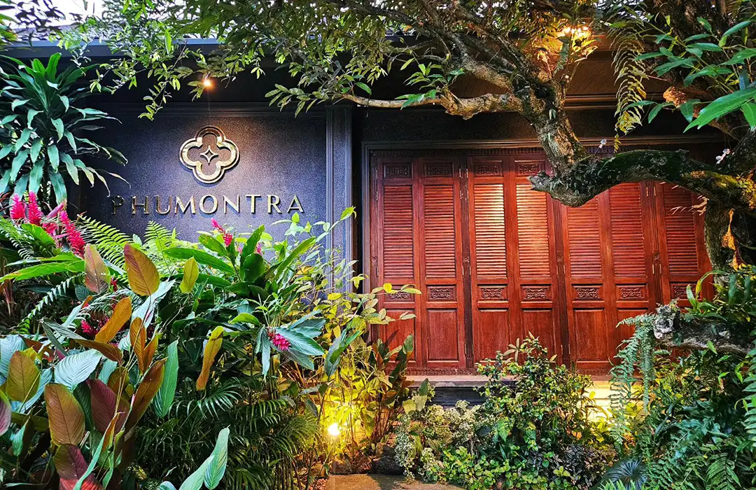Phumontra Cafe & Massage